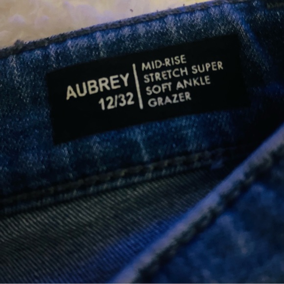 Buffalo David Britton blue size 12 / 32 jeans mid rise stretch - Picture 3 of 7